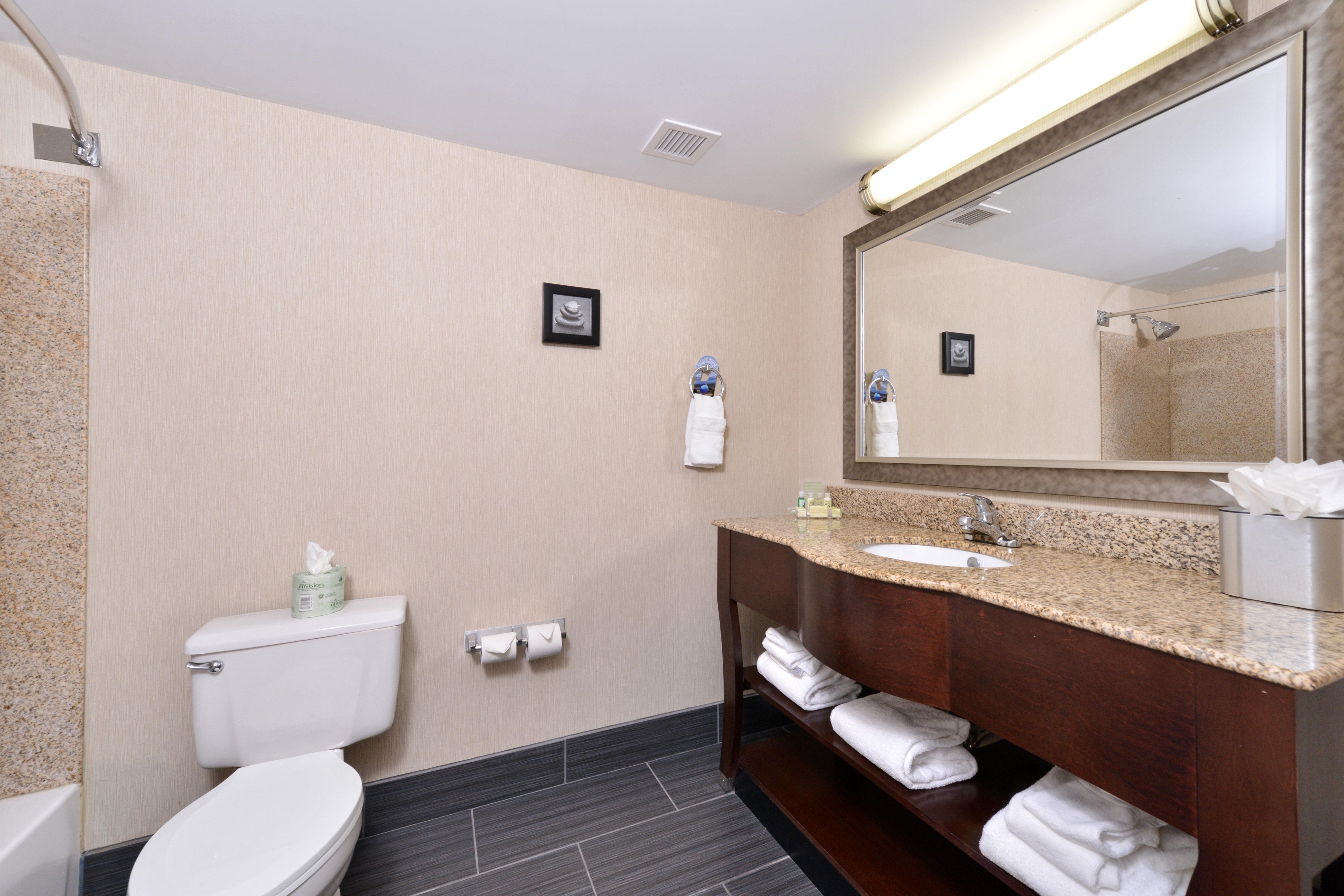 Holiday Inn New London By Ihg Dış mekan fotoğraf